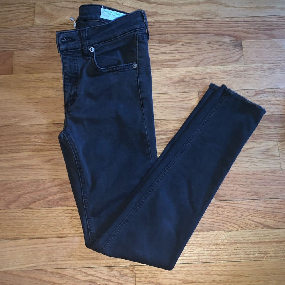 Rag & Bone Skinny Ankle Black Raw Hem Size 26